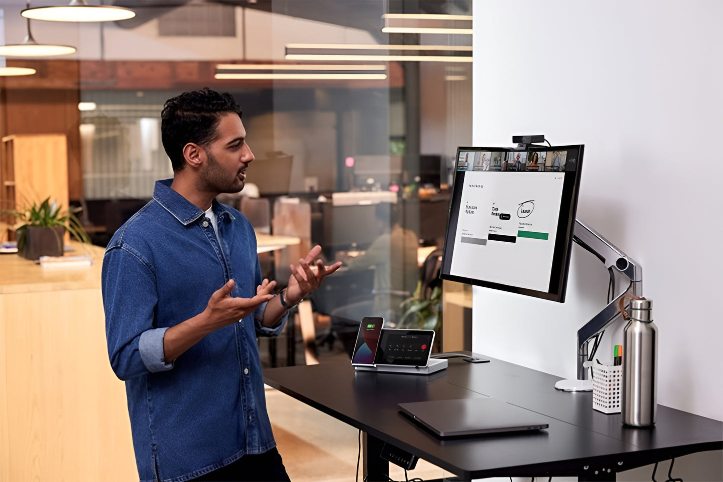 Cisco Desk Camera 4K, Carbon Black